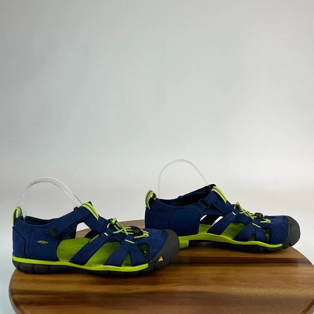Big Kids Keen Seacamp II CNX Blue Casual Athletic Water Sport Sandals‎ Size 6 Y
